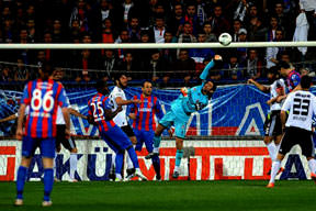 7 deplasmandır kazanamıyor