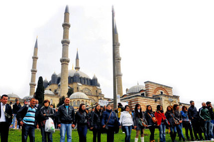 Papaz cami eyleminde