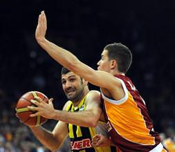 Cimbom’dan Fener’e fark!