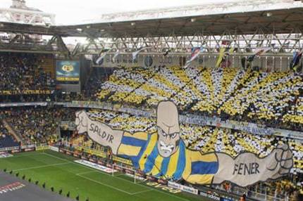 Kadıköy’de koreografi yarım kaldı