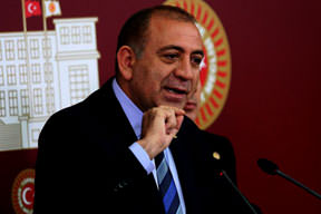Gürsel Tekin'i ciddiye almadı