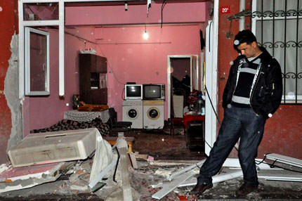 Piknik tüpü bomba gibi patladı