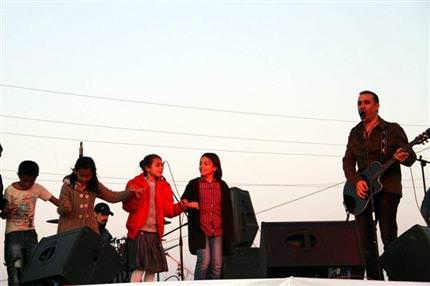 Haluk Levent’ten Van konseri