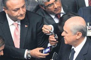 Tutuklu vekil uyarısı