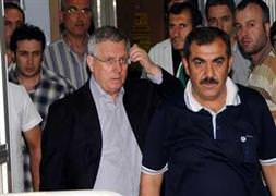 Aziz Yıldırım'a ceza yok!