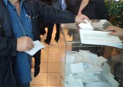Seçim yardımı kriz dinlemedi