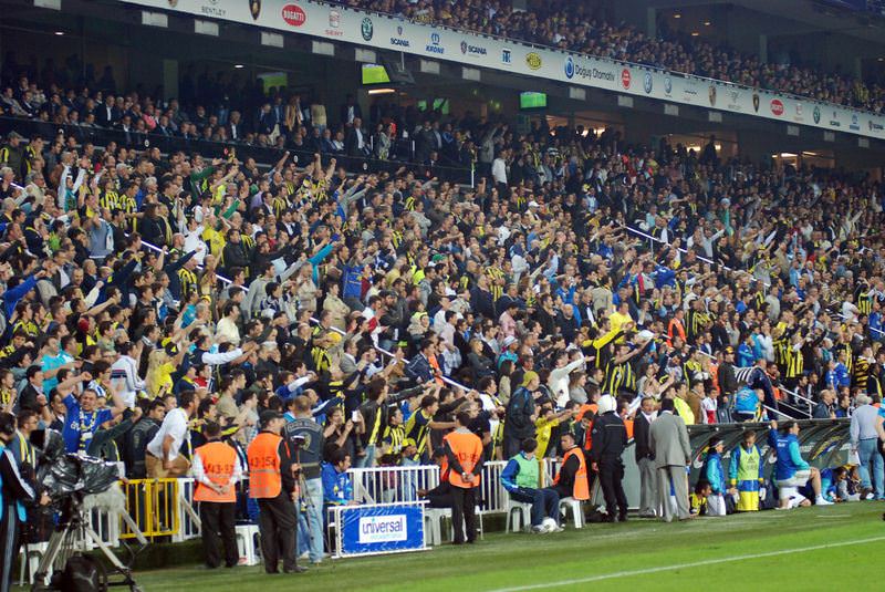 Fener'den Galatasaray'a büyük jest