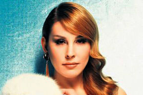 Funda Arar Sessiz Sinema'da