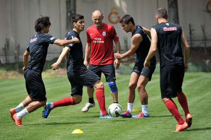 Kırmızı kart çıkmıyor