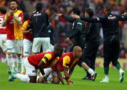 Galatasaray'a borsa darbesi