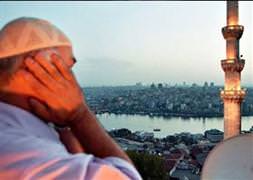 Profesör, ezan sesinden şikayetçi oldu