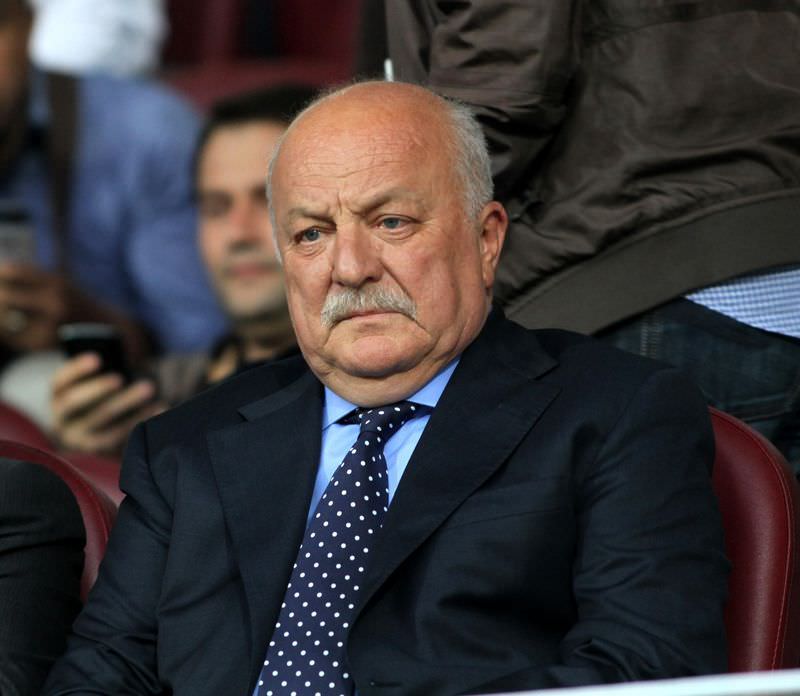 Sadri Şener'e çifte saldırı