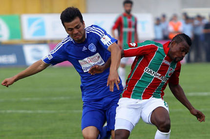 Karşıyaka son nefesle kaldı