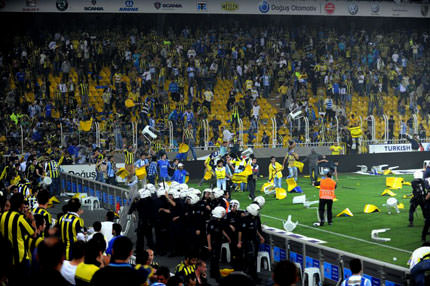 Giriş koridorunu kapattılar