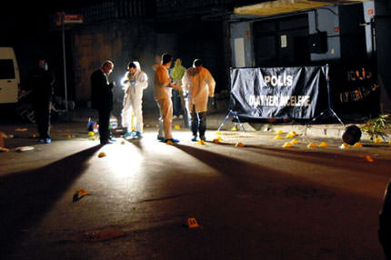 Sokakta çifte infaz