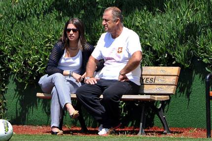 Buse Terim çıldırdı