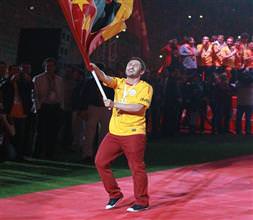 Sabri, Ada'da manşet oldu