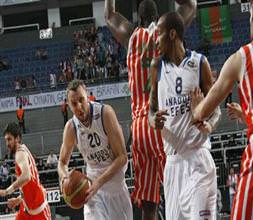 Banvit'in n'efes'ini kesti!