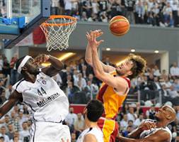 Beşiktaş finalde