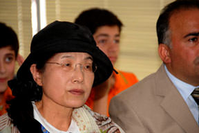 Anne Miyazaki 'o parkta'
