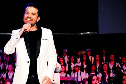 Miniklerden dev koro