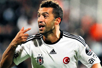 Simao bedavaya gidiyor