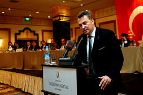 Gözler Nyon'a çevrildi!