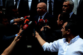 Sani Şener'den ilginç yorum: Amerikan Mahkemesi