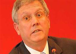 Aziz Yıldırım hastanede kalacak