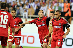 Cenk Tosun hala gündemde