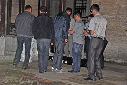 Cinayet zanlısı intihar etti