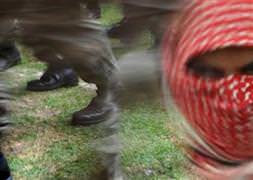 Kadına kocasını infaz ettirdiler