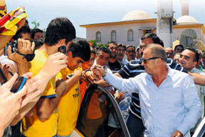 İmparator hapiste!