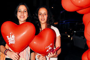 Yaşım küçük, ne aşkı!