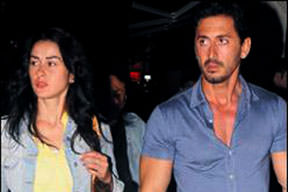 Bir dargın bir barışık