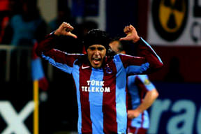 Wolfsburg'un gözü Colman'da