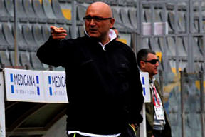 Yönetimde Karaman sesleri