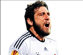 Egemen sıkıntılı!