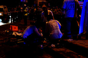 Anne ile kızını halk otobüsü ezdi