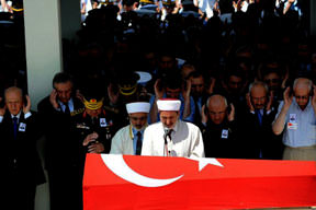 Binbaşıyı şehit eden PKK'lılar belirlendi