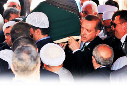 Bisküvi dedeye veda