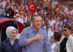 "Biz koltuğa yapışanlardan değiliz"