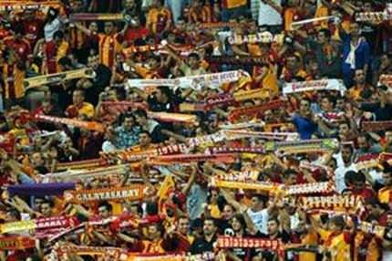 Galatasaray’dan imza şov