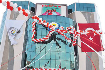 Düzce’nin ilk AVM’si açıldı