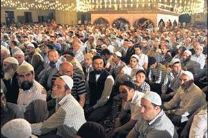 Miraç Kandili camileri doldurdu