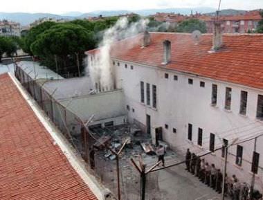 Ergin'den cezaevi açıklaması