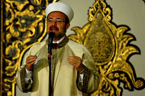 Diyanet TV yayına başladı