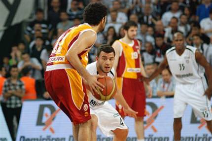 Galatasaray şokta!