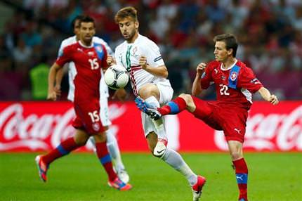 EURO 2012’de ilk yarı finalist...