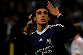 Bayern, Suarez'in peşinde